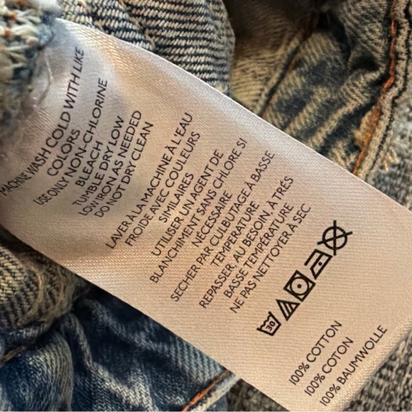 We The Free Wide Leg Raw Hem Denim Sz 29 Free People (waist measures 32”) Adjust - Picture 4 of 9